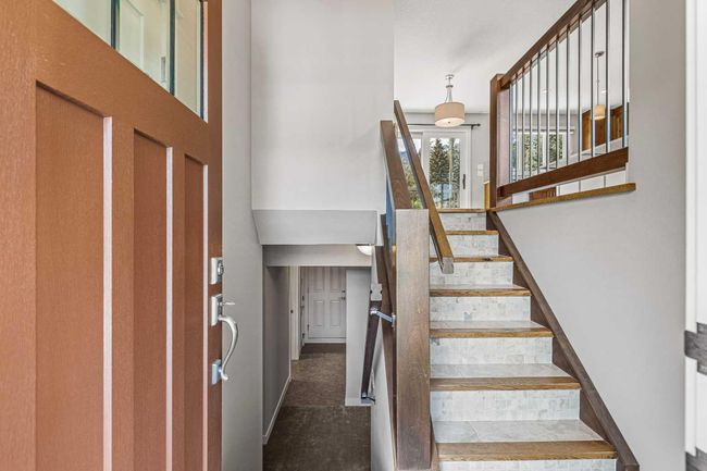 949 13 St, House other with 3 bedrooms, 2 bathrooms and 4 parking in Canmore AB | Image 4