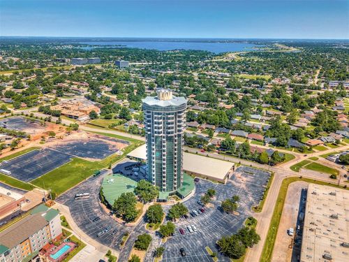 112-5900 Mosteller Drive, Oklahoma City, OK, 73112 | Card Image