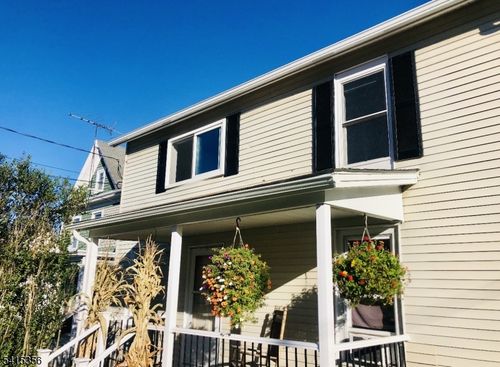 21 Madison St, Newton, NJ, 07860-2030 | Card Image