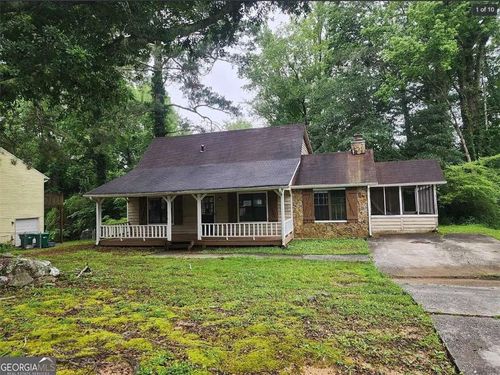 6679 Cameron Rd, Morrow, GA, 30260-2607 | Card Image