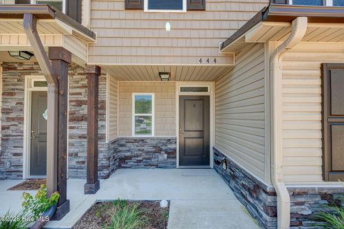 444 Sullivan Loop Rd, Midway Park, NC, 28544-0005 | Card Image