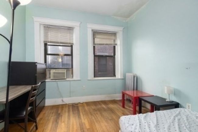 APT-1 - 1258 Commonwealth Ave, Condo with 4 bedrooms, 1 bathrooms and null parking in Boston MA | Image 8