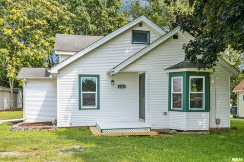 1243 1st Street Ct, Rock Island, IL, 61201 | Card Image