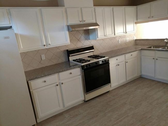 3502 Sheldon Dr, House other with 4 bedrooms, 3 bathrooms and 2 parking in Pearland TX | Image 4