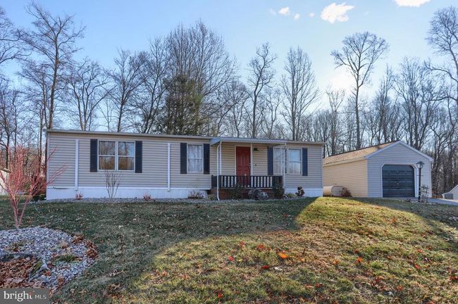340 Maple Ave, House other with 3 bedrooms, 2 bathrooms and null parking in MANHEIM PA | Image 4