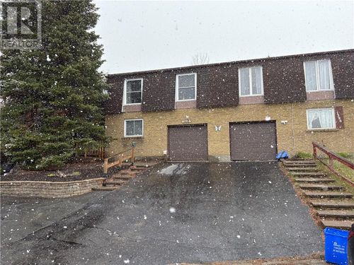 1400 Magnolia Blvd, Sudbury, ON, P3A4V2 | Card Image