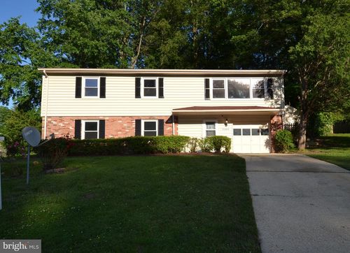 7103 Galgate Dr, SPRINGFIELD, VA, 22152-3523 | Card Image