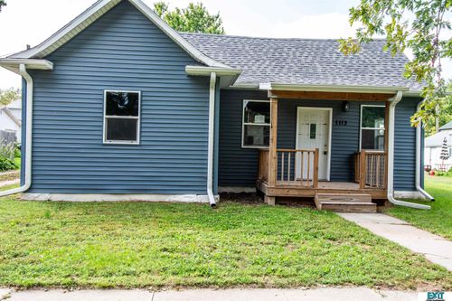 1113 6th St, Aurora, NE, 68818-1913 | Card Image