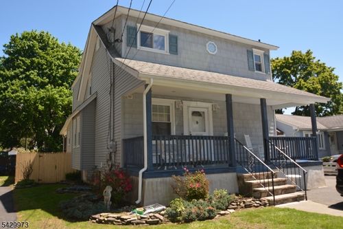 30 Crater Ave, Wharton, NJ, 07885-2002 | Card Image