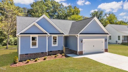 121 Tanglewood Dr, Louisburg, NC, 27549-2639 | Card Image