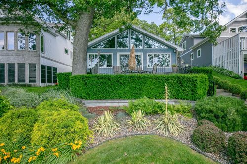 70330 Shady Ln, White Pigeon, MI, 49099-9018 | Card Image