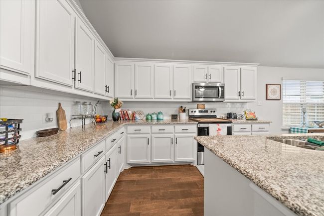 609 Autumn Ave, House other with 3 bedrooms, 2 bathrooms and null parking in Justin TX | Image 15