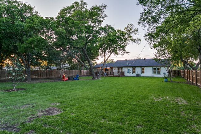 854 E Wall St, House other with 3 bedrooms, 2 bathrooms and null parking in Grapevine TX | Image 34