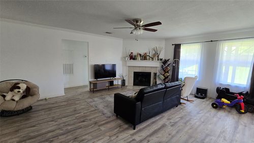 9520 George Washington Dr, Mckinney, TX, 75072-5815 | Card Image