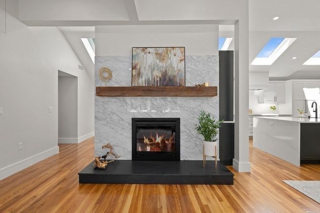 7 Bishops Ln, House other with 3 bedrooms, 5 bathrooms and 4 parking in Lynnfield MA | Image 15