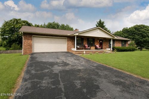 6613 Hummer Ln, Knoxville, TN, 37912-1222 | Card Image