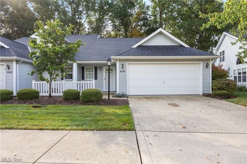 14b-30241 Sugar Sand Ln, North Olmsted, OH, 44070-4769 | Card Image