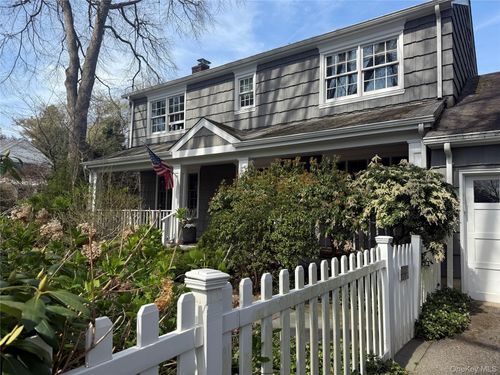 21 Westbank Westbank Rd, Rye, NY, 10580-2439 | Card Image