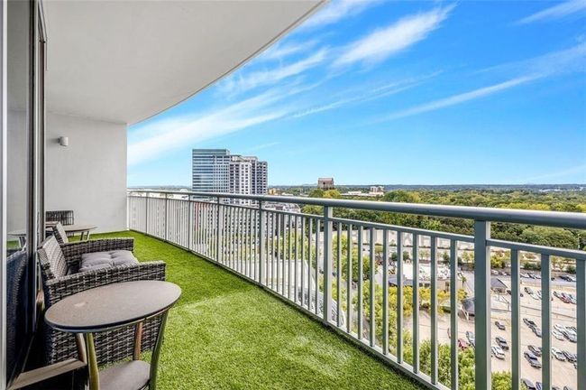 APT-1703 - 3338 Peachtree Rd Ne, Condo with 1 bedrooms, 1 bathrooms and 1 parking in Atlanta GA | Image 24