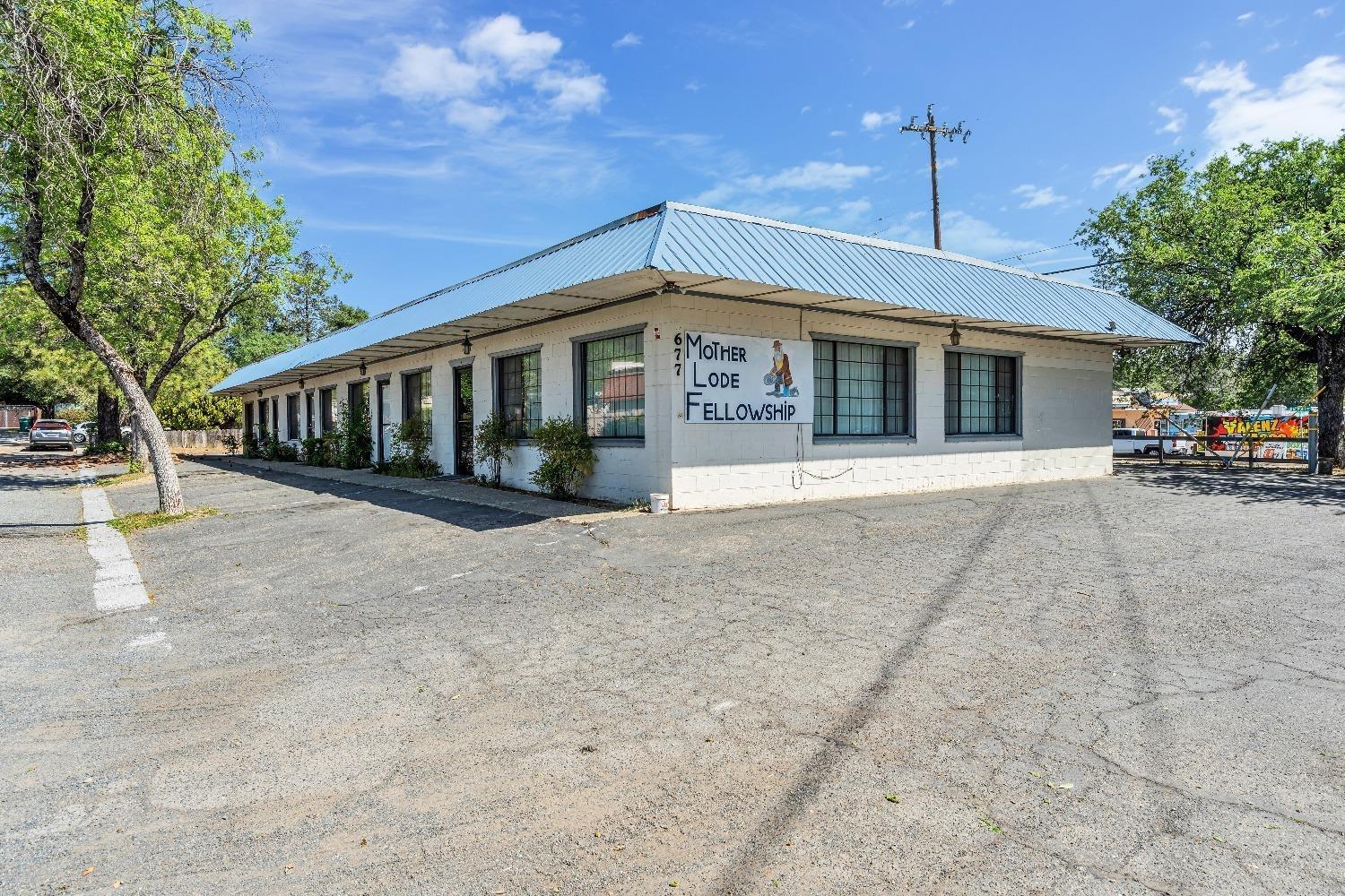 Commercial Sale in Diamond Springs