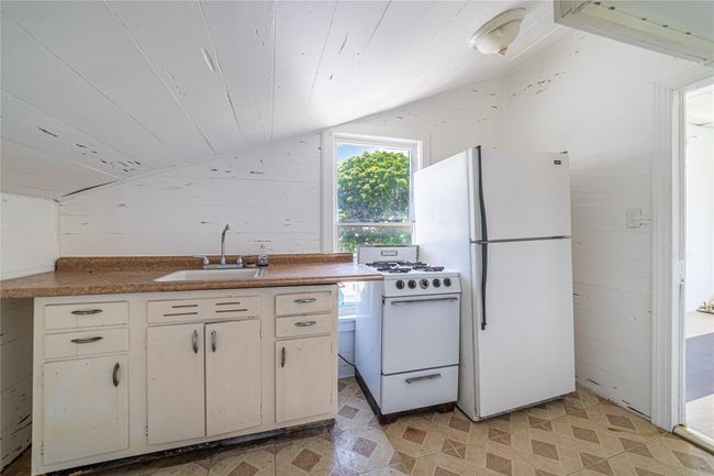 627 Valley Forge Rd, Home with 0 bedrooms, 0 bathrooms and 6 parking in West Palm Beach FL | Image 18
