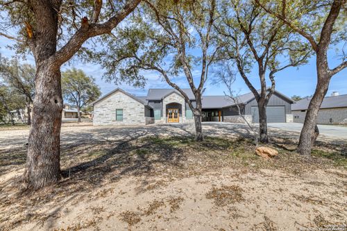 1450 Mountain Valley Drive, Concan, TX, 78838 | Card Image