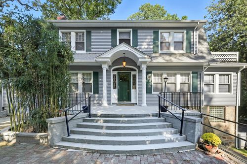 1 Lynwood Rd, Scarsdale, NY, 10583-3607 | Card Image