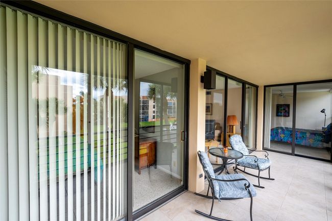 APT-304 - 3442 Ne Causeway Blvd, Condo with 2 bedrooms, 2 bathrooms and null parking in Jensen Beach FL | Image 17