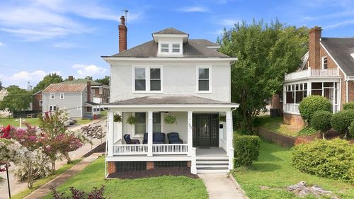 501 Beech St, Farmville, VA, 23901-1221 | Card Image