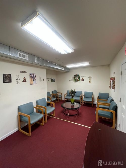 ste-c-1510 Roosevelt Ave, Carteret, NJ, 07008-1351 | Card Image