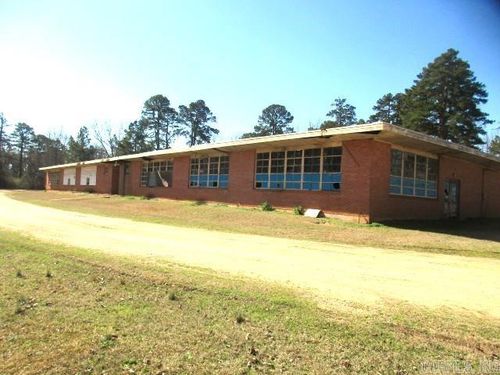 150 Old School Rd, New Edinburg, AR, 71660-8292 | Card Image