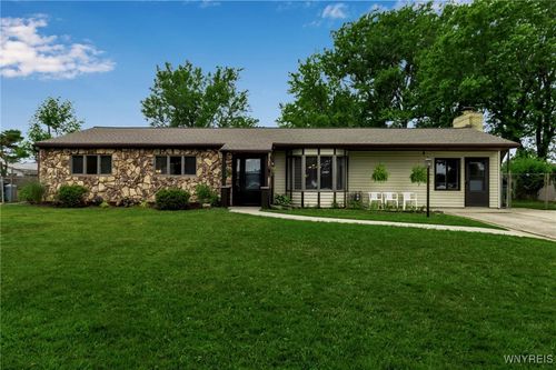 80 Alys Dr W, Depew, NY, 14043-1418 | Card Image