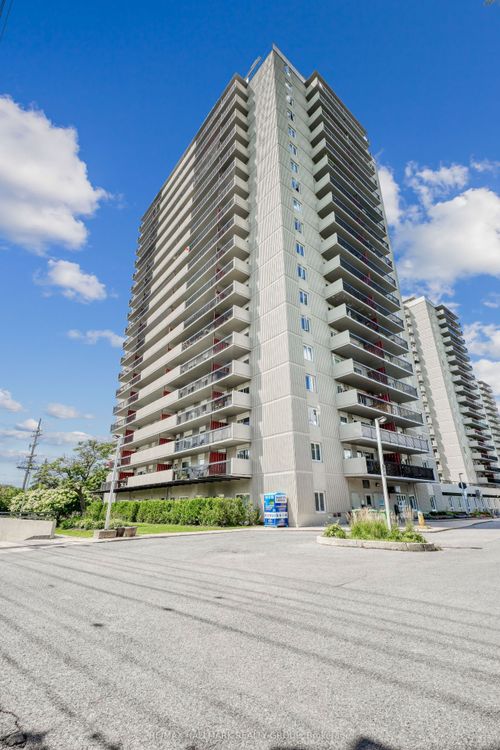 1705-158C Mcarthur Ave, Vanier, ON, K1L8E7 | Card Image