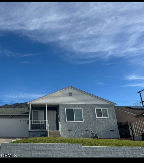 3739 Fairesta St, Glendale, CA, 91214-1720 | Card Image