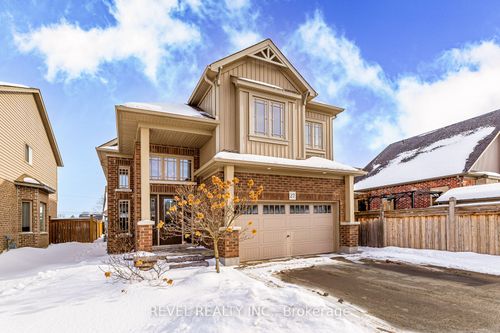 27 Carleton Trail, New Tecumseth, ON, L0G1A0 | Card Image