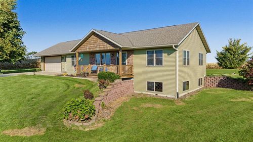 6744 E Decker St, Viroqua, WI, 54665 | Card Image