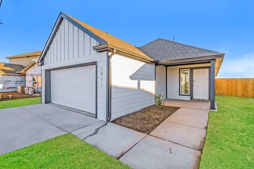 1911 Malus Way, El Reno, OK, 73036 | Card Image