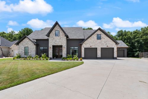 3525 Juniper Dr, Conway, AR, 72034-4000 | Card Image
