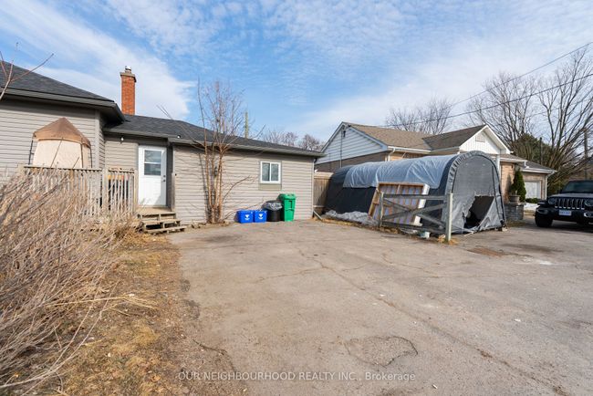 763 Maryland Ave, Home with 5 bedrooms, 2 bathrooms and 4 parking in Peterborough ON | Image 19