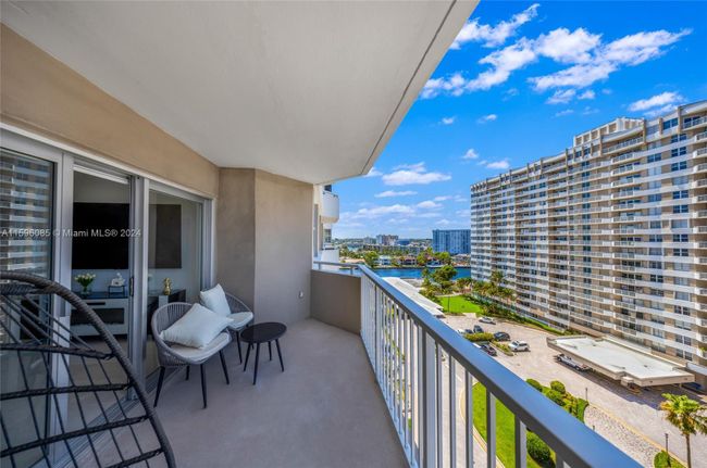 10B - 1985 S Ocean Dr, Condo with 1 bedrooms, 2 bathrooms and null parking in Hallandale Beach FL | Image 30