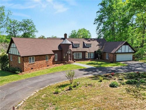 315 Dorado Dr, High Point, NC, 27265-9611 | Card Image