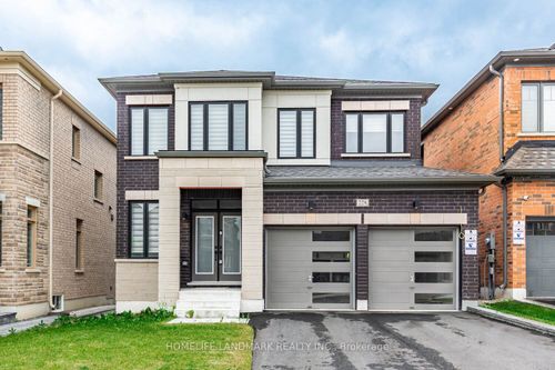upper-228 Boundary Blvd, Whitchurch Stouffville, ON, L4A5B2 | Card Image