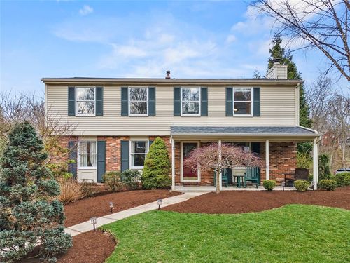 109 Halsey Ct, Mt. Lebanon, PA, 15228-1766 | Card Image