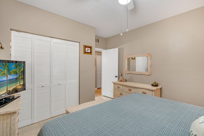 APT-106 - 6165 S Mirror Lake Dr, House attached with 3 bedrooms, 2 bathrooms and null parking in Sebastian FL | Image 23