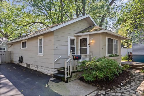 49 Swansea Park, Greece, NY, 14616-3907 | Card Image