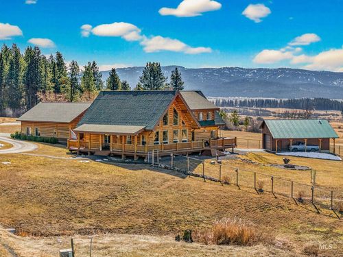 3818 Osprey Cir, New Meadows, ID, 83654-4902 | Card Image