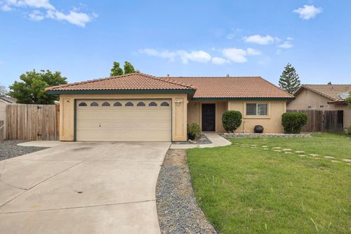 1825 N Liberty Court, Visalia, CA, 93292 | Card Image