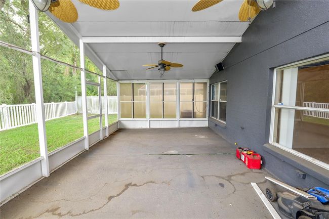 16804 Hawkridge Rd, House other with 4 bedrooms, 2 bathrooms and null parking in Lithia FL | Image 42