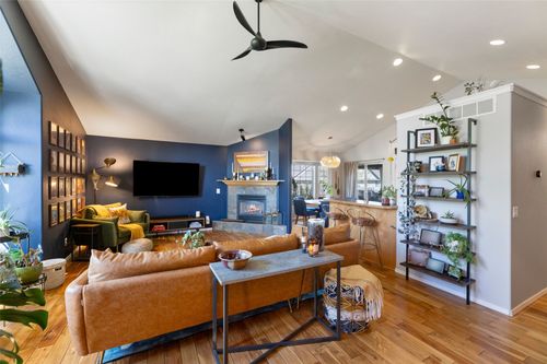 3197 Rose St, Bozeman, MT, 59718-6077 | Card Image