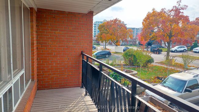17 Tillplain Rd, House attached with 3 bedrooms, 1 bathrooms and 2 parking in North York ON | Image 8